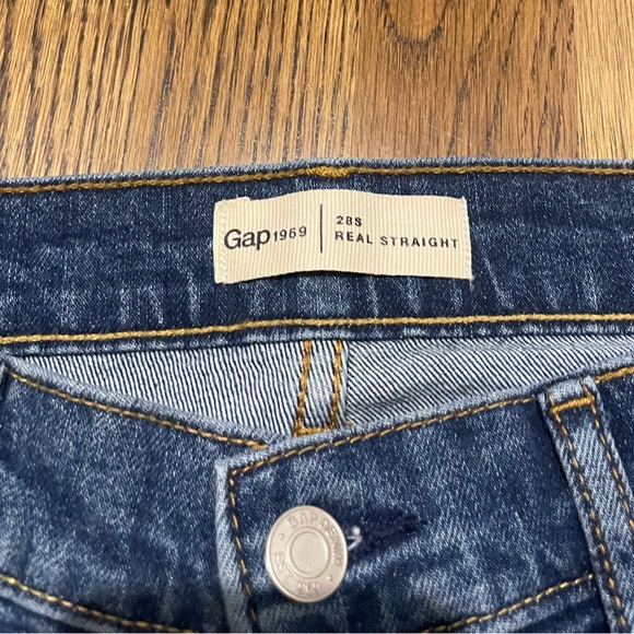 👖Gap Denim - NWOT Real Straight Jeans Size 28S or Size 6S - Picture 3 of 7